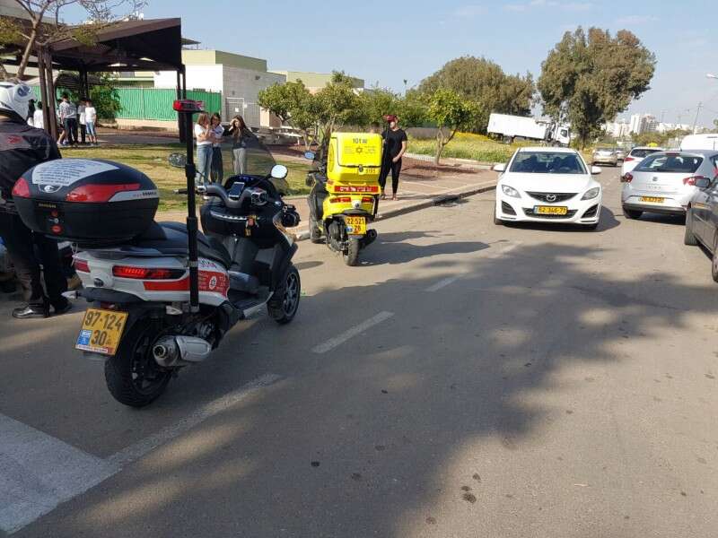 זירת האירוע ברחוב שמואל בנתניה // צילום: תיעוד מבצעי מד"א